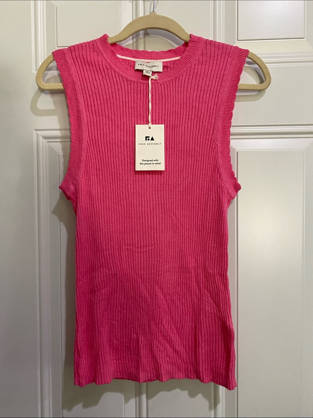Free Assembly Sleeveless Ribbed Tank Top — Hot Pink
